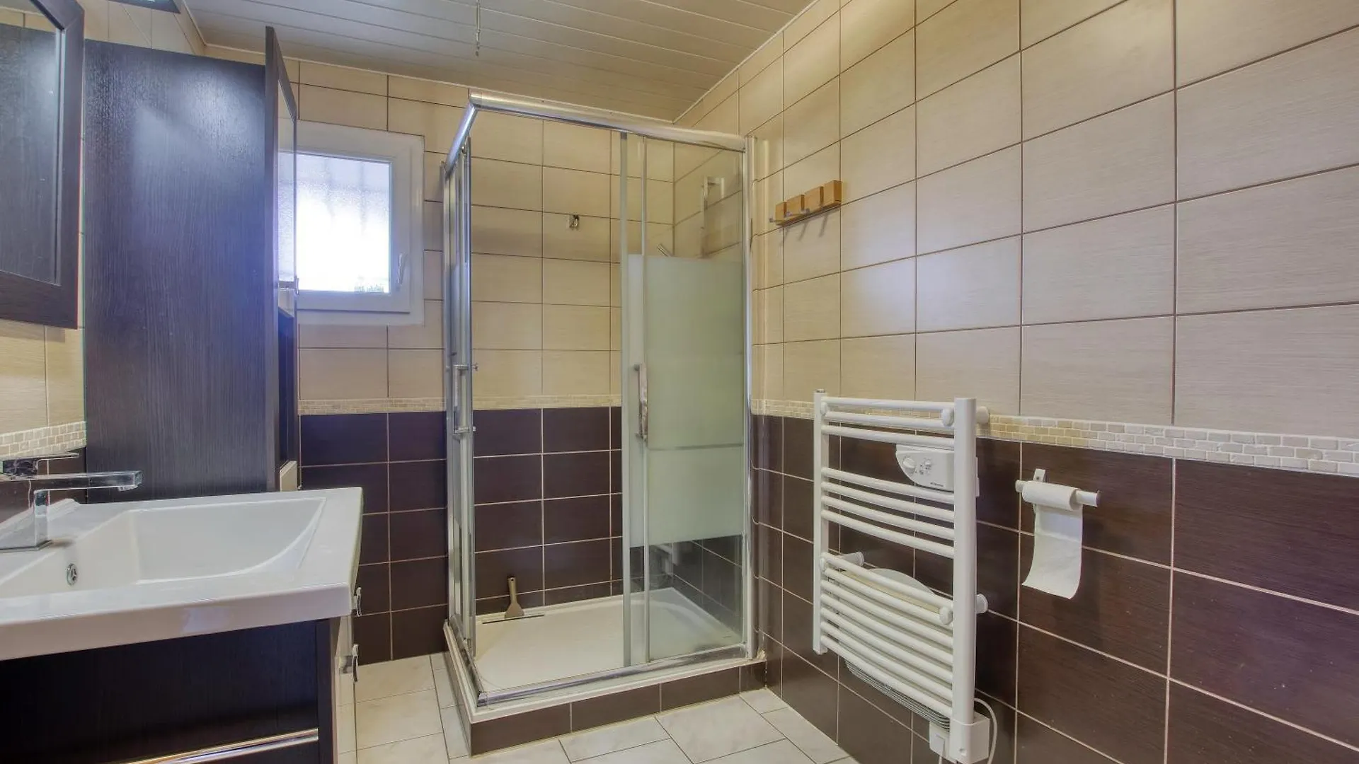 Entre Pins Et Soleil - Maison Avec Piscine Privee Signes Holiday home