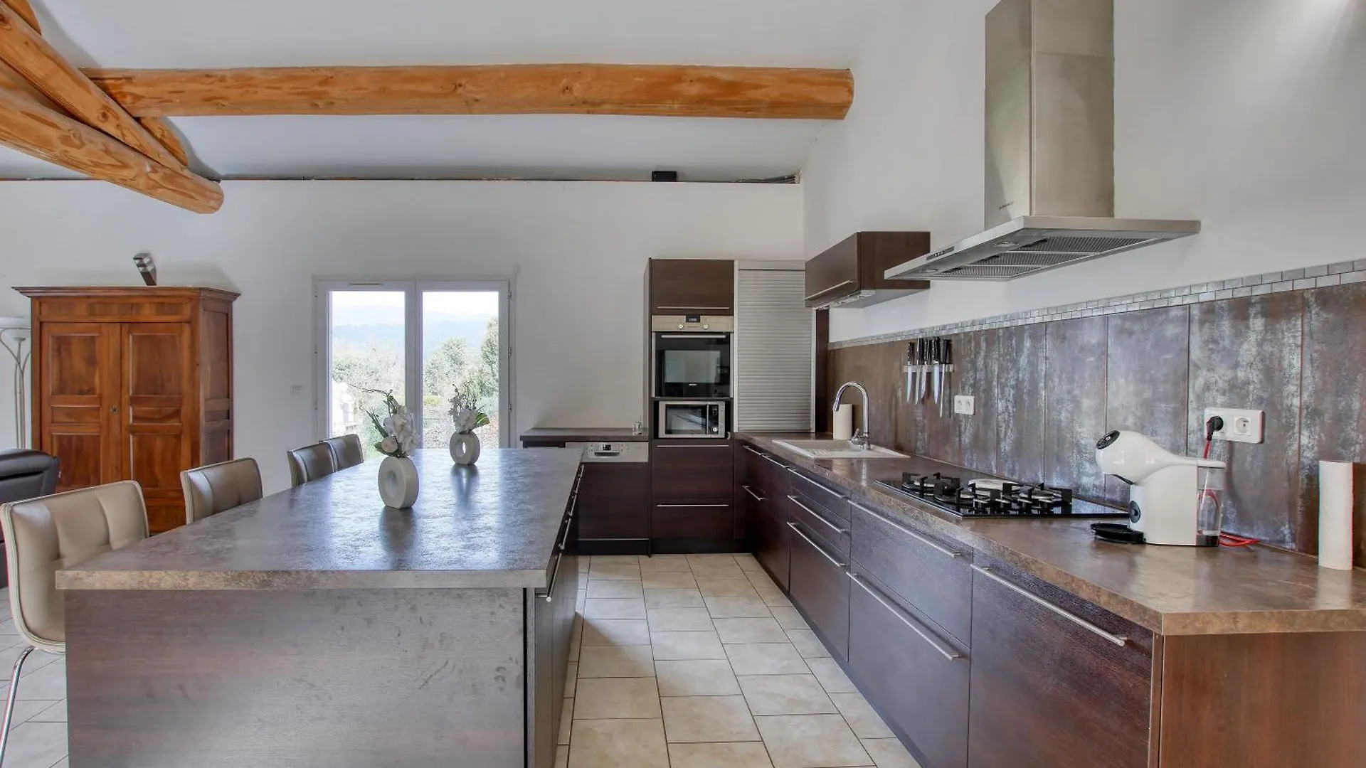 Entre Pins Et Soleil - Maison Avec Piscine Privee Signes 0*,  France