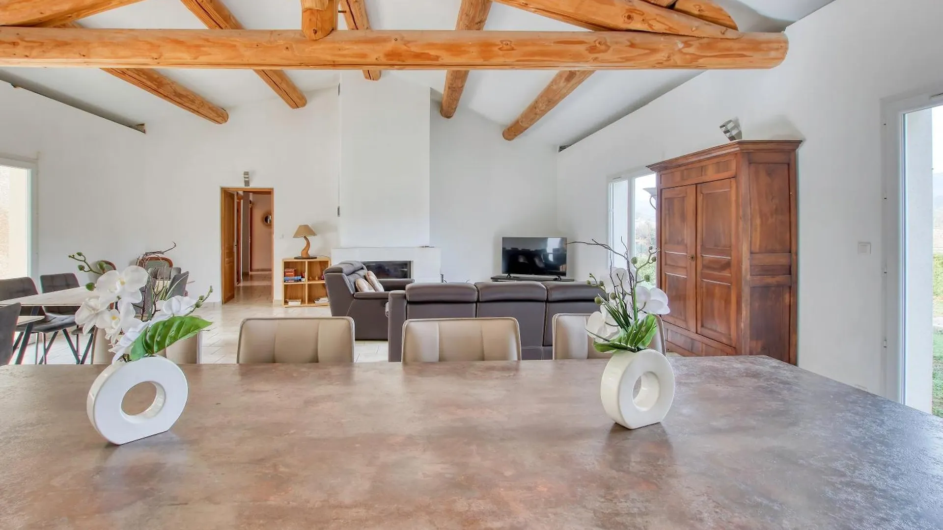 Entre Pins Et Soleil - Maison Avec Piscine Privee Signes Holiday home